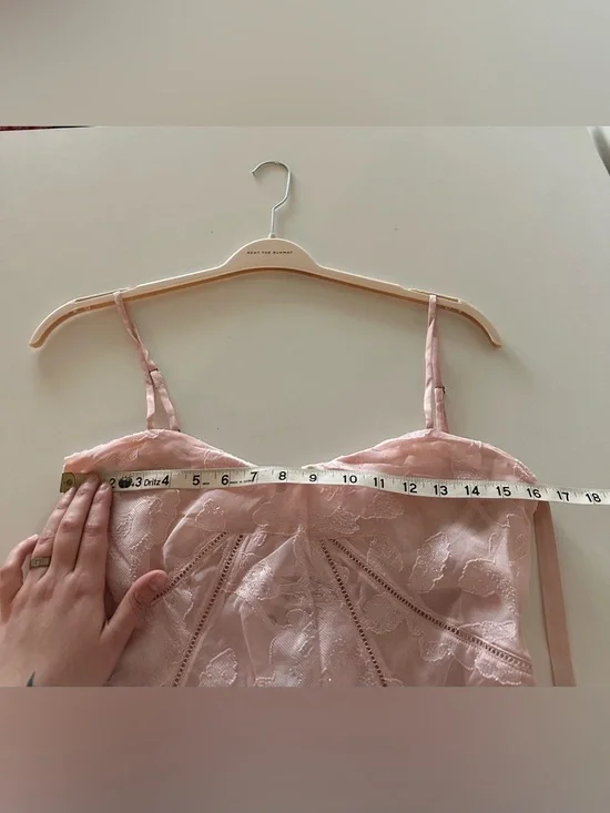 NEW House Of CB Seren Pink Floral Lace Back Maxi Dress Gown Romantic M A-C - Picture 5 of 8